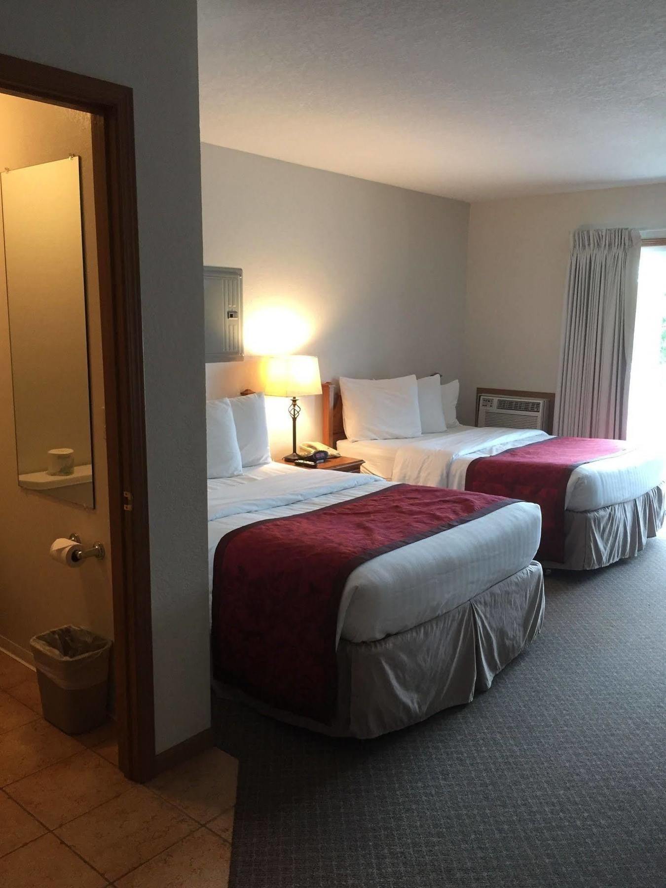 Nader'S Motel & Suites Ludington Eksteriør billede